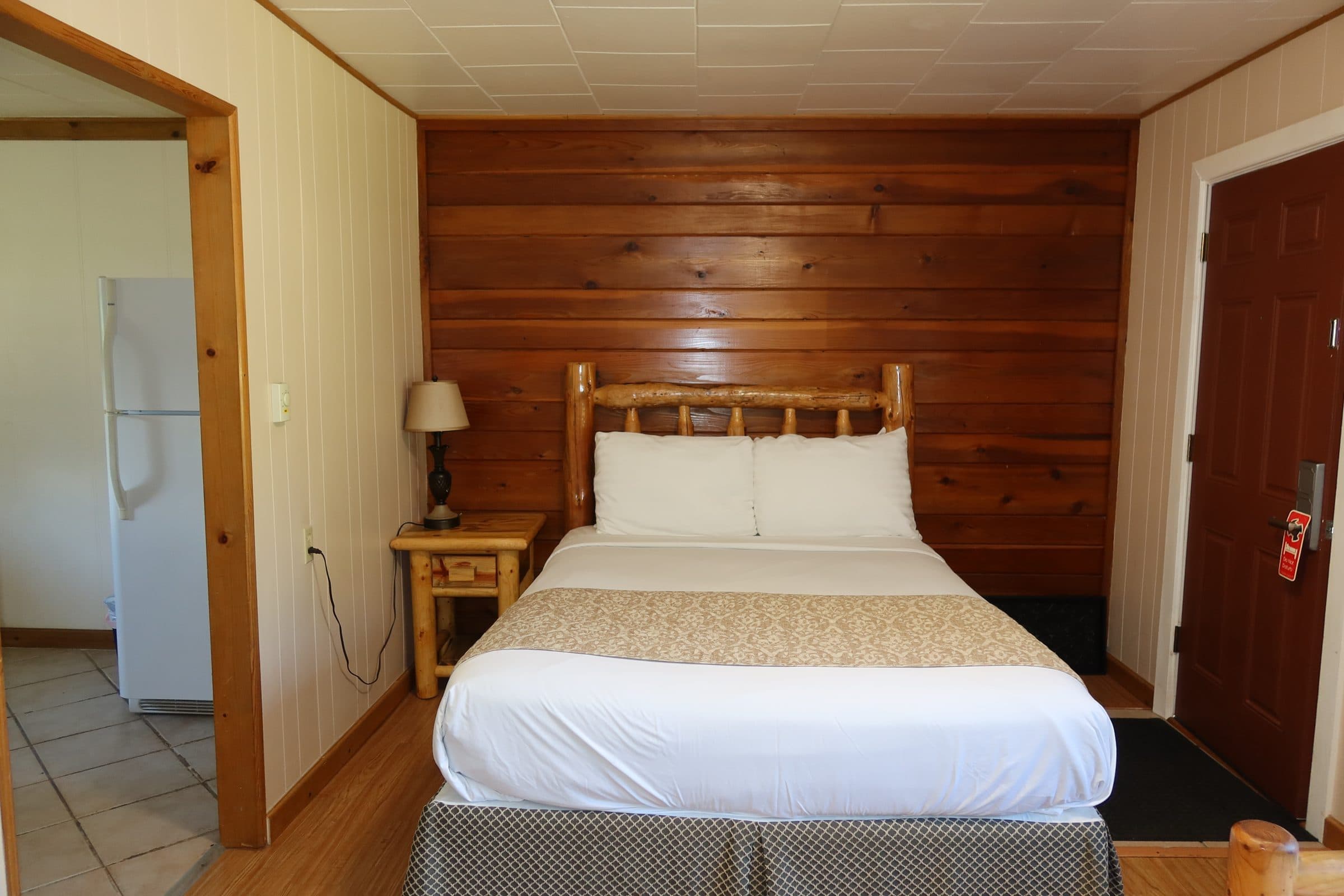 Room #2 interior with 2 queen beds